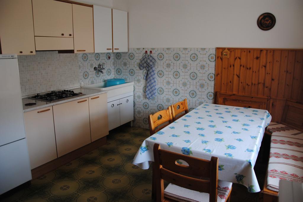 Appartamento Da Bruna E Manuela Tenno Room photo